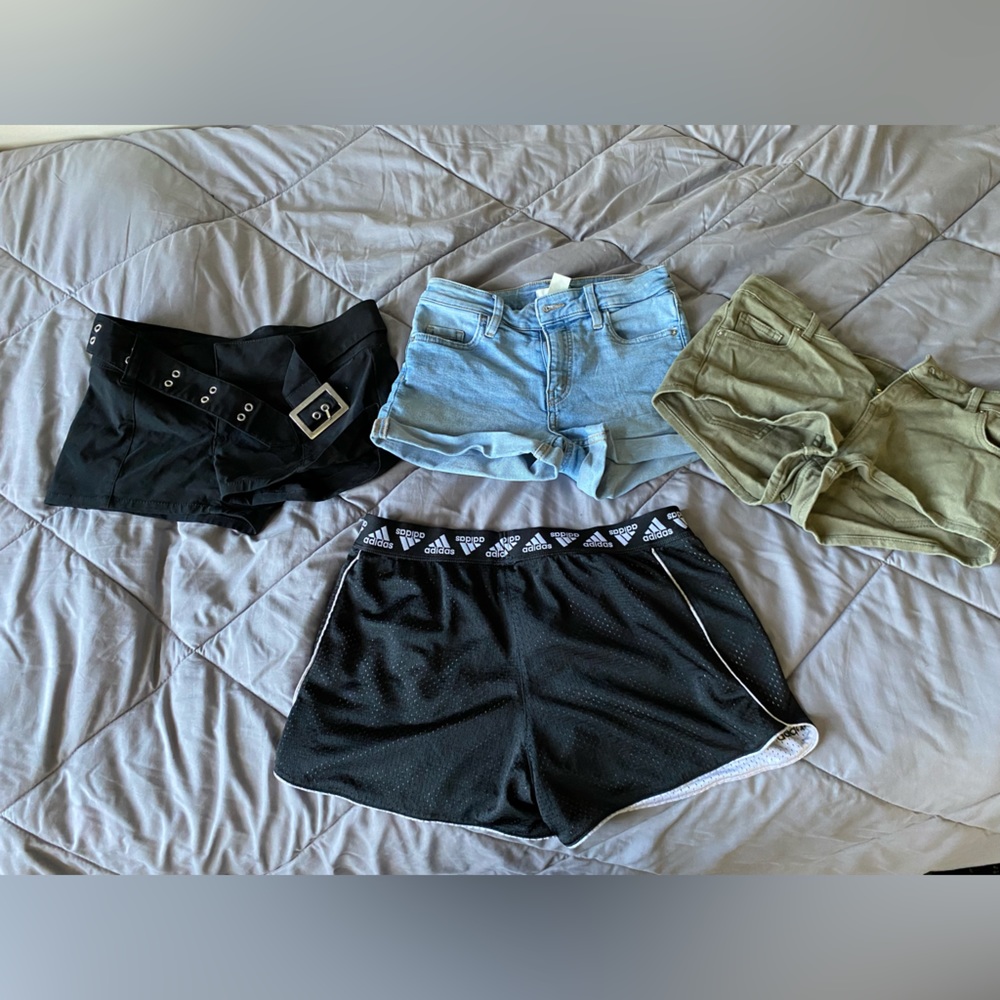 4 pairs of shorts